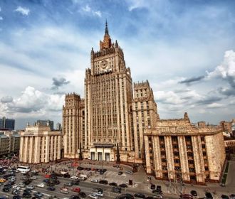 МИД России пообещал зеркально ответить, если Киев введет визовый режим