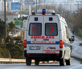 В результате взрыва у полицейского участка в Турции погибли три человека