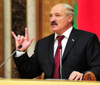 Лукашенко предложил сажать чиновников без суда и следствия "за палочно-галочную" систему