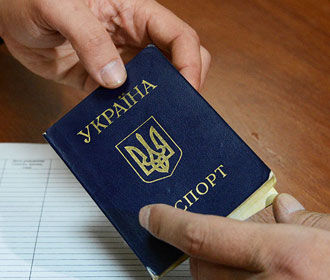 Россияне оказались лидерами по получению украинского гражданства