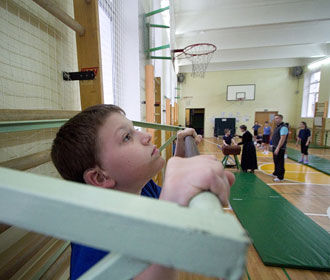 В школах Украины начали отменять оценки