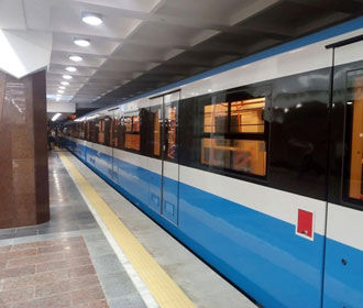 Порошенко открыл новую станцию метро в Харькове