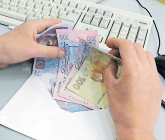 ГФС хочет учитывать зарплату в «конвертах» при назначении субсидий