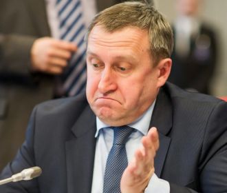 Слуцкий назвал глупостью обвинения Дещицы в адрес России