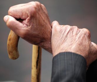 МВФ требует повысить пенсионный возраст и ужесточить условия выхода на пенсию