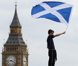 Шотландия просит наделить ее правом провести референдум о независимости