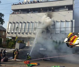 Полиция отпустила задержанных за поджог здания телеканала "Интер"
