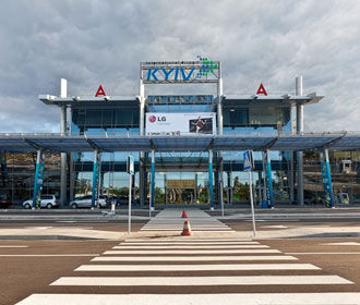 Киев намерен построить новую подъездную дорогу к аэропорту "Жуляны"