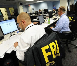 ФБР сообщила о попытках хакеров взломать базы данных избирателей в десятке штатов