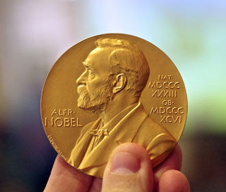 Нобелевскую премию по физике вручат за топологические фазовые переходы