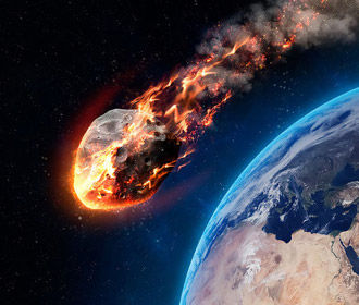 Названа вероятность падения на Землю огромного астероида