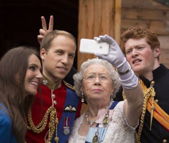 Принц Гарри: никто в королевской семье не хочет быть монархом