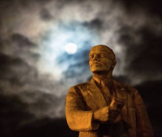 На Украине начали розыск памятников Ленина из-за повышенного спроса на них