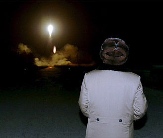КНДР второй раз за неделю запустила баллистические ракеты