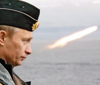 Путин заявил о намерении и впредь укреплять армию и флот, используя опыт спецназа