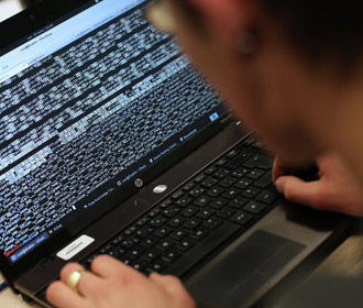 Москва попытается использовать кибератаки для вмешательства в выборы в Украине - Нацразведка США