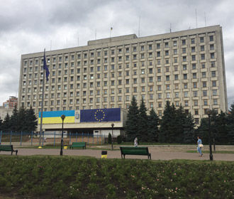 В Украине пока остается закрытым один участок в Измаиле, уточняет ЦИК