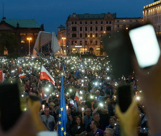 В Польше прошли массовые протесты против судебной реформы