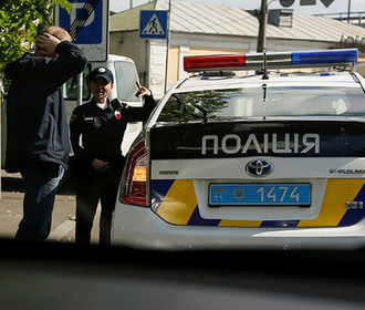 В Днепре полиция остановила автомобиль с заложником в багажнике
