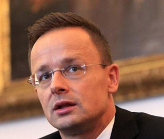 МИД Венгрии назвал "мошенническими" санкции ЕС против страны