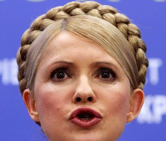 Тимошенко заявила о "массовом и паническом бегстве" украинцев из страны