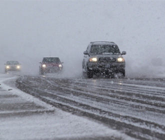 Спасатели предупредили украинцев о снегопаде и гололеде 2 и 3 декабря