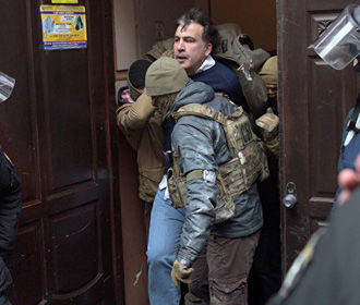 Саакашвили торопит суды по лишению его гражданства и запрету на въезд в Украину