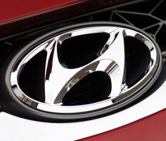 Hyundai показал хэтчбек Veloster нового поколения