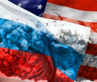 Американский профессор назвал попытки США изолировать Россию "скудоумием"
