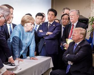 Трамп поспорил c лидерами G-7 по вопросу возвращения РФ - СМИ