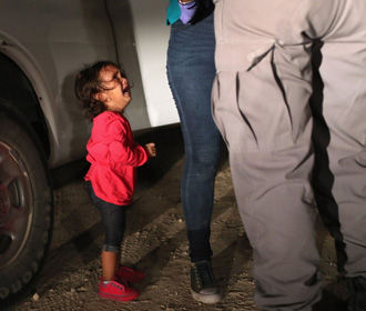 Трамп снова предложил разделять семьи мигрантов на границе