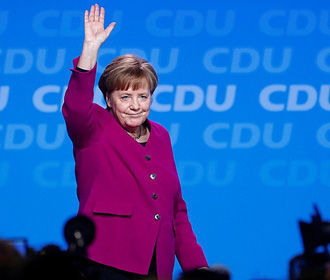 Меркель прилетит в Киев 1 ноября