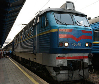 "Укрзализныця" назначила 7 дополнительных поездов к 8 Марта