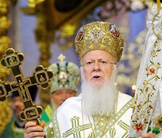 Порошенко и Варфоломей подписали соглашение между Украиной и Вселенским патриархатом