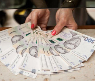 Для спасения экономики в НБУ предлагают напечатать больше денег