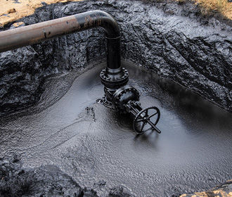 Reuters: ОПЕК готова сократить нефтедобычу на 800 тыс баррелей