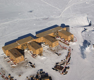 На базе США в Антарктиде погибли двое рабочих