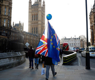 Лондон введет визы для граждан ЕС в случае "жесткого" Brexit