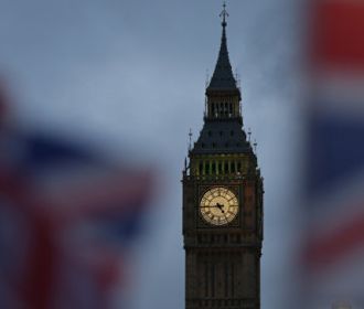 Великобритания зовет Зеленского "в кратчайшие сроки" посетить Лондон