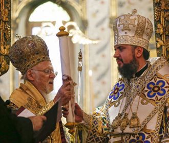 В "новой церкви" Украины считают, что Константинополь не отзовет томос