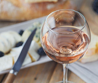 Лучшие розовые вина Украины: топ изысканного удовольствия
