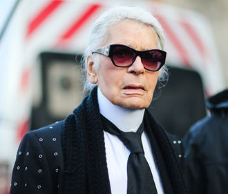 Chanel представит последнюю коллекцию Лагерфельда на Неделе моды в Париже