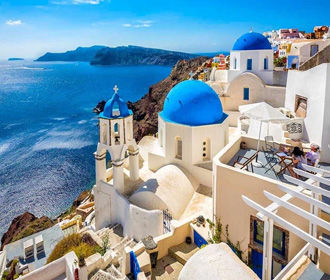 Греция готова доставлять туристов на острова на паромах