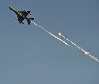 Индия объявила об уничтожении пакистанского F-16 своим МиГ-21