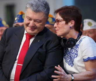Порошенко заявил о полной поддержке посла США в Украине Йованович