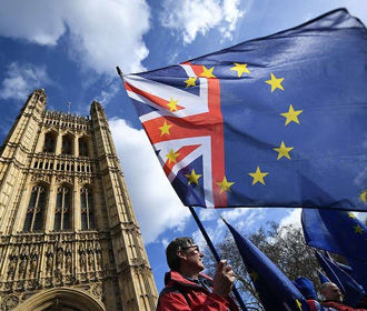 Reuters: ЕС в понедельник собирается согласовать отсрочку Brexit до 31 января