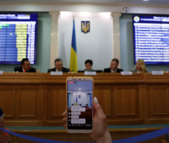 ЦИК: Внеочередные выборы в парламент Украины состоялись