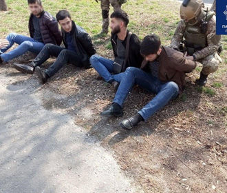 В Киеве спецназ задержал банду вымогателей