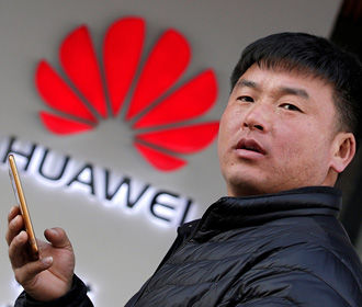 Японские компании прекращают сотрудничество с Huawei