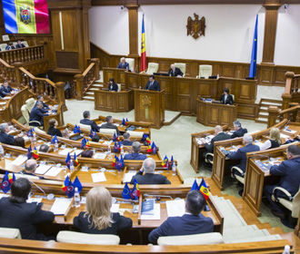 В Молдове два правительства провели заседания